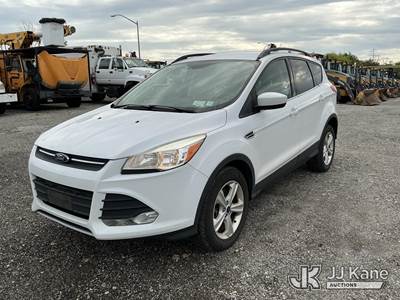 2014 Ford Escape 4x4 SE 4-Door Sport Utility Vehicle