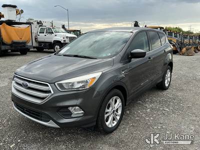 2017 Ford Escape 4x4 SE 4-Door Sport Utility Vehicle