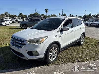 2017 Ford Escape SE FWD 4-Door Sport Utility Vehicle