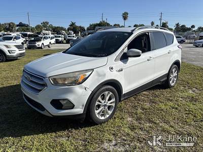 2018 Ford Escape SE FWD 4-Door Sport Utility Vehicle