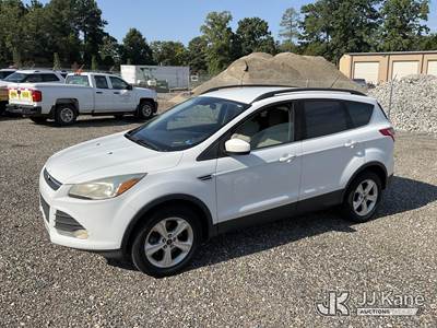 2015 Ford Escape 4x4 4-Door Sport Utility Vehicle