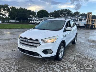 2018 Ford Escape SE FWD 4-Door Sport Utility Vehicle