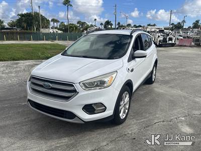 2017 Ford Escape SE FWD 4-Door Sport Utility Vehicle