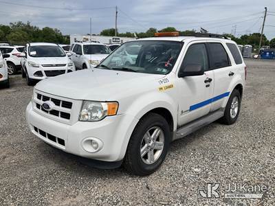 2011 Ford Escape Hybrid 4-Door Sport Utility Vehicle