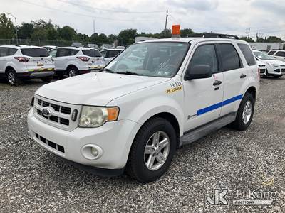 2012 Ford Escape Hybrid 4-Door Sport Utility Vehicle