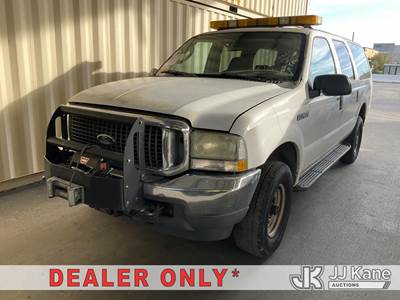 2004 Ford Excursion 4-Door Sport Utility Vehicle
