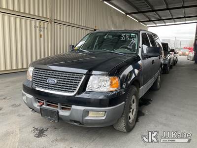 2004 Ford Expedition 4-Door Sport Utility Vehicle