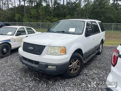 2004 Ford Expedition 4x4 4-Door Sport Utility Vehicle