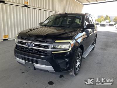 2022 Ford Expedition XLT 4-Door Sport Utility Vehicle