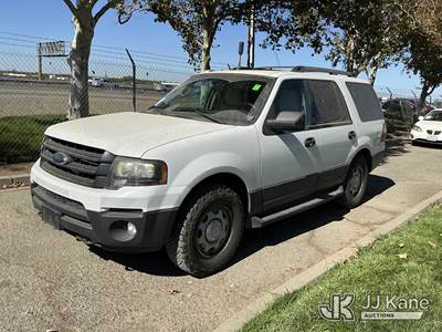 2015 Ford Expedition XL 4-Door Sport Utility Vehicle