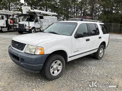 2005 Ford Explorer 4-Door Sport Utility Vehicle