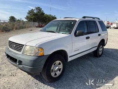 2005 Ford Explorer 4x4 4-Door Sport Utility Vehicle