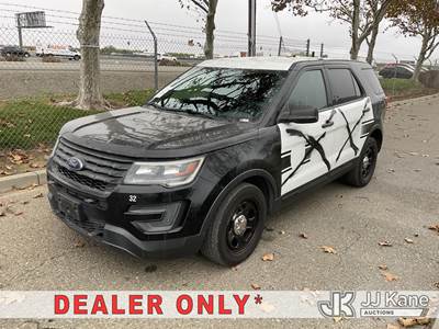 2018 Ford Explorer Police 4WD 4-Door Sport Utility Vehicle
