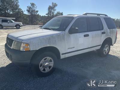 2005 Ford Explorer 4x4 4-Door Sport Utility Vehicle