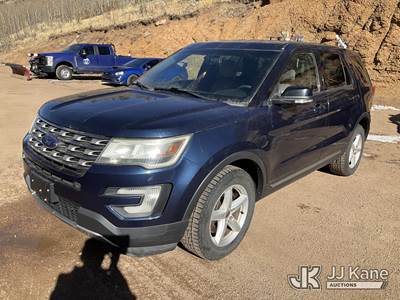 2016 Ford Explorer XLT 4WD 4-Door Sport Utility Vehicle