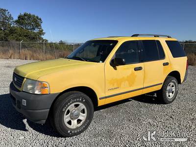 2004 Ford Explorer 4x4 4-Door Sport Utility Vehicle
