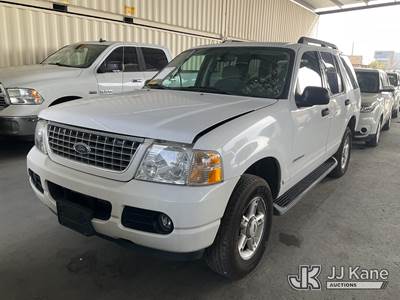 2005 Ford Explorer 8-cyl gas