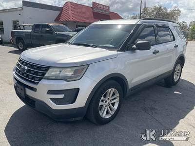 2017 Ford Explorer 4-Door Sport Utility Vehicle