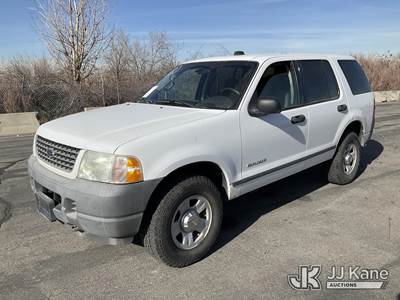 2004 Ford Explorer 4x4 4-Door Sport Utility Vehicle