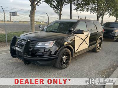 2017 Ford Explorer Police 4WD 4-Door Sport Utility Vehicle