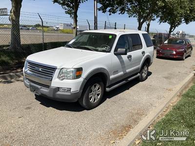 2006 Ford Explorer XLT 4.0L 4WD 4-Door Sport Utility Vehicle