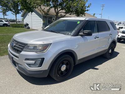 2017 Ford Explorer Police 4-Door Sport Utility Vehicle