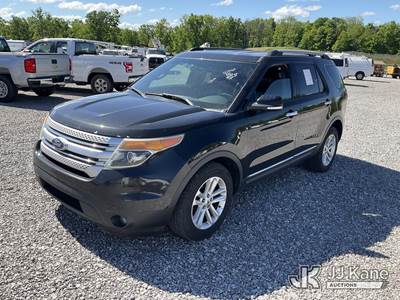 2015 Ford Explorer XLT FWD 4-Door Sport Utility Vehicle