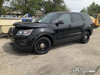 2017 Ford Explorer 4x4 Police 4-Door Sport Utility Vehicle