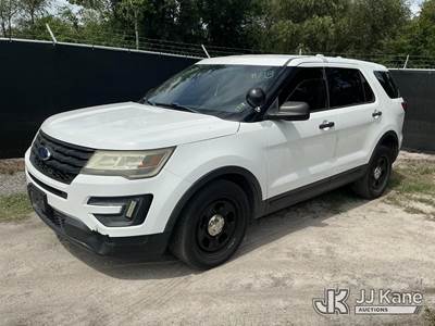 2017 Ford Explorer Police AWD 4-Door Sport Utility Vehicle