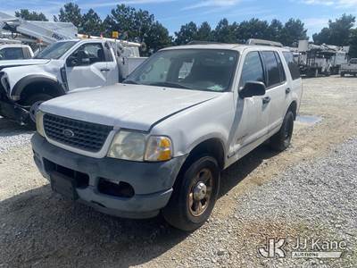 2005 Ford Explorer 4-Door Sport Utility Vehicle