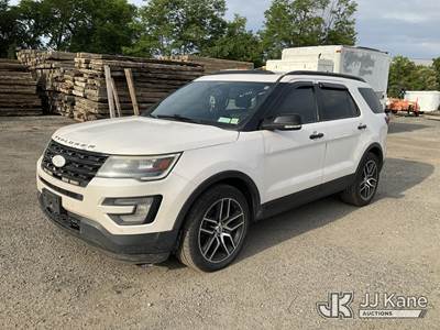 2017 Ford Explorer 4x4 4-Door Sport Utility Vehicle