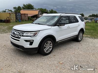 2018 Ford Explorer XLT 4-Door Sport Utility Vehicle