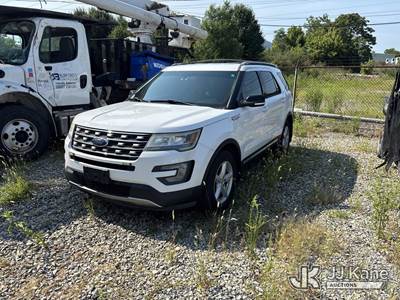 2016 Ford Explorer XLT Sport Utility Vehicle