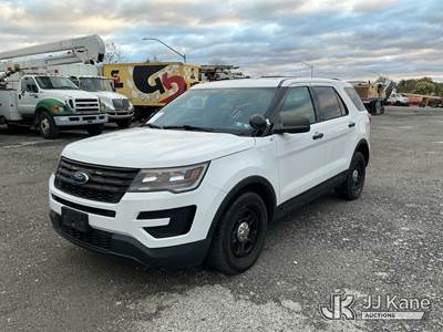 2017 Ford Explorer 4x4 Police Interceptor 4-Door Sport Utility Vehicle
