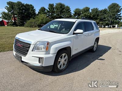 2017 GMC Terrain 4-Door Sport Utility Vehicle