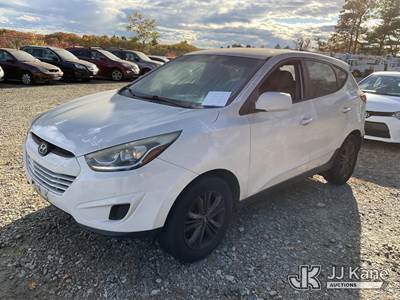 2015 Hyundai Tucson 4-Door Sport Utility Vehicle