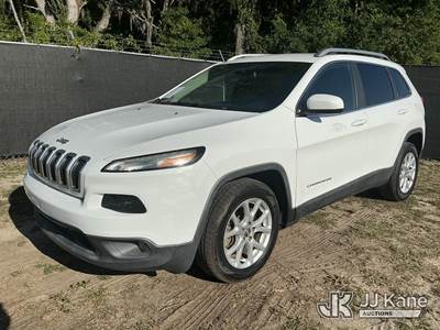 2017 Jeep Cherokee Latitude 4-Door Sport Utility Vehicle