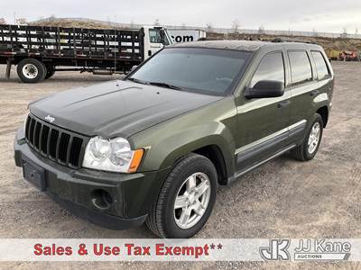 2006 Jeep Grand Cherokee Laredo 4WD 4-Door Sport Utility Vehicle