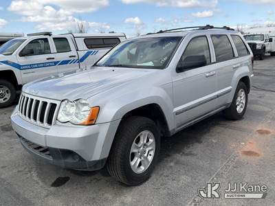 2009 Jeep Grand Cherokee 4x4 4-Door Sport Utility Vehicle