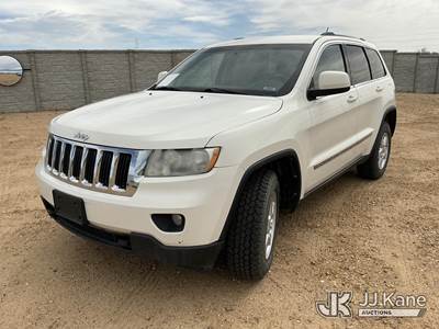 2012 Jeep Grand Cherokee Laredo 4WD 4-Door Sport Utility Vehicle
