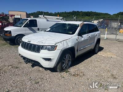 2018 Jeep Grand Cherokee 4x4 Laredo 4-Door Sport Utility Vehicle