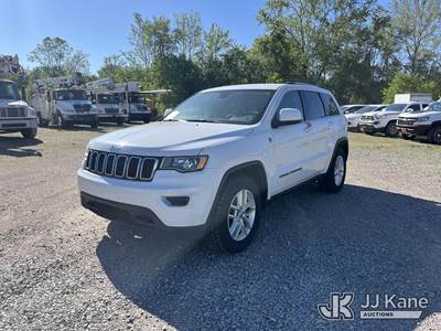 2017 Jeep Grand Cherokee 4x4 Laredo 4-Door Sport Utility Vehicle