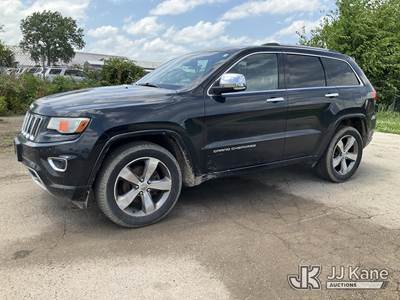 2014 Jeep Grand Cherokee Overland 4-Door Sport Utility Vehicle