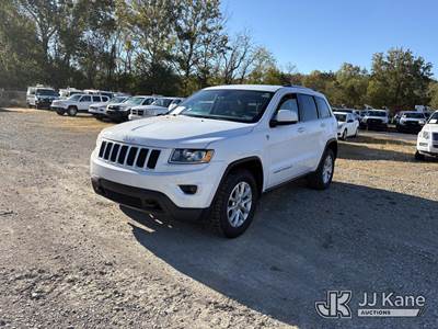 2015 Jeep Grand Cherokee 4x4 Laredo 4-Door Sport Utility Vehicle