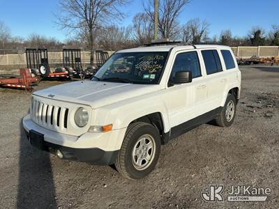 2014 Jeep Patriot 4x4 4-Door Sport Utility Vehicle