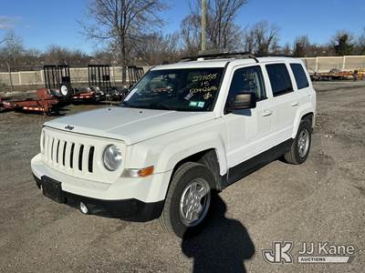 2015 Jeep Patriot 4x4 4-Door Sport Utility Vehicle