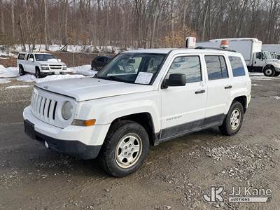 2014 Jeep Patriot 4-Door Sport Utility Vehicle