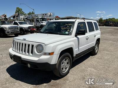 2014 Jeep Patriot 4x4 4-Door Sport Utility Vehicle