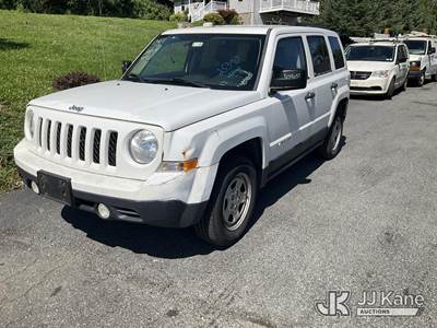2015 Jeep Patriot 4x4 4-Door Sport Utility Vehicle