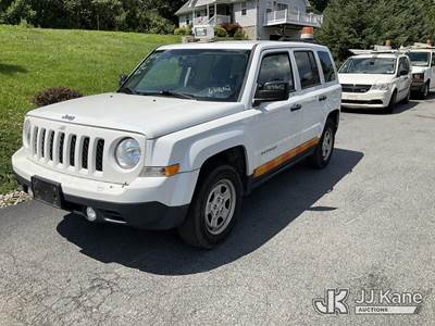 2015 Jeep Patriot 4x4 4-Door Sport Utility Vehicle